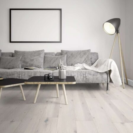 A02 Dureco Eg Alabaster. Planke lys grå knaster