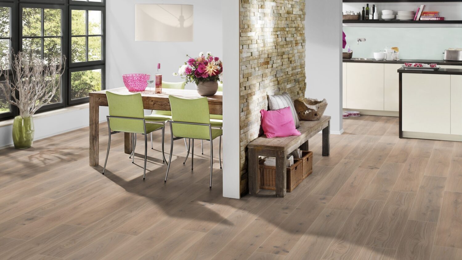 F03 Eg American Diner. Planke