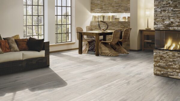 F04 Eg Loft. Planke