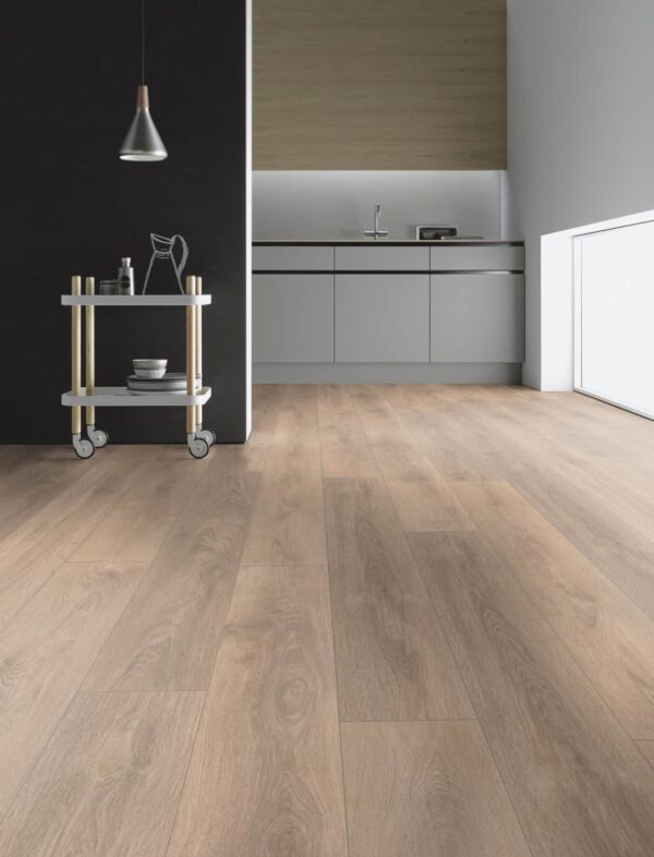 F16 Eg Sandbrun planke